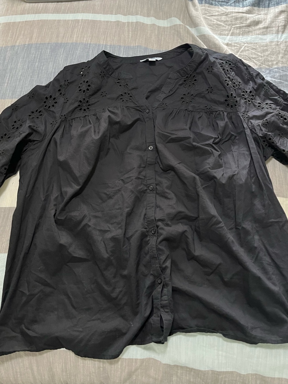 Black Eyelet Detail Women's Button-Up Shirt